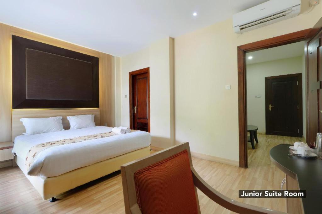 Mutiara Suites Jakarta Kültér fotó